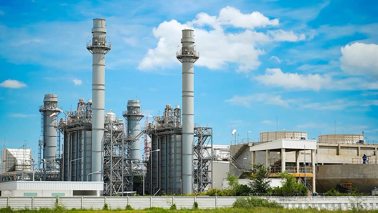 مقایسه فنی و اقتصادی نیروگاه زغالسنگ و سیکل ترکیبی در تامین انرژی صنایع