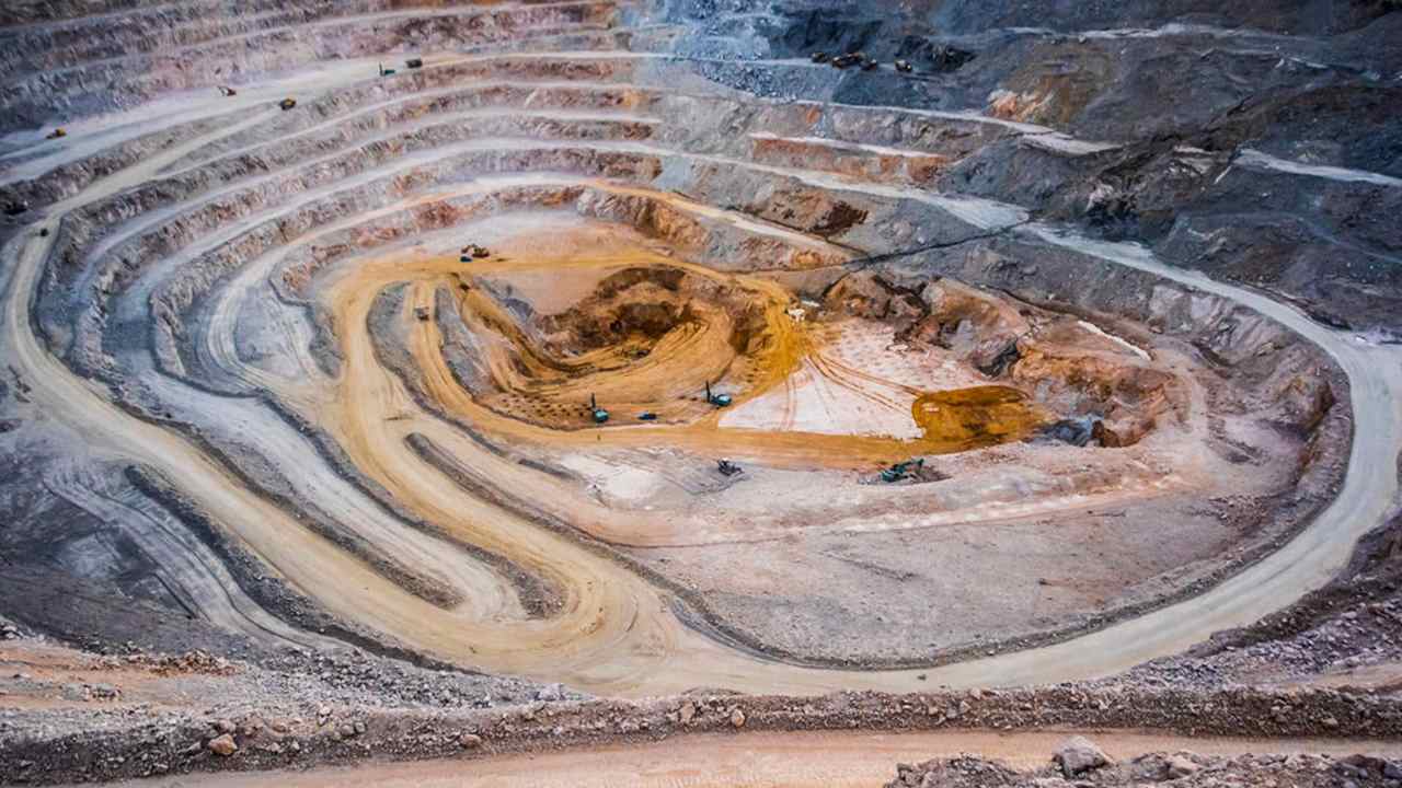 مشکل معادن سرب و روی ایران چیست؟