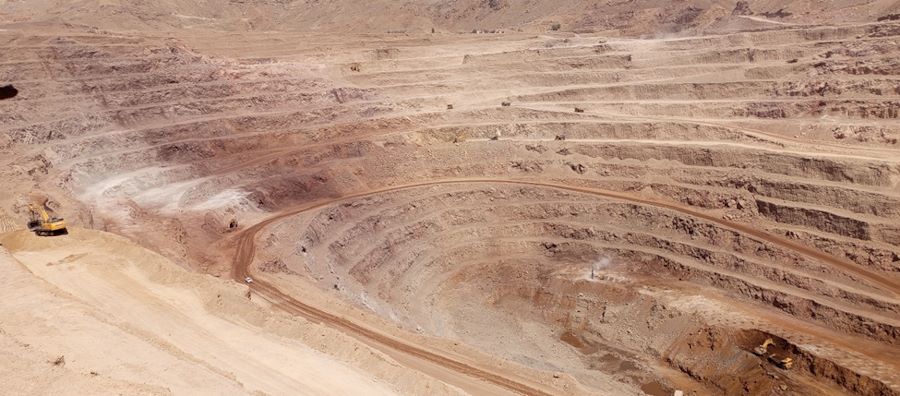 نمایی دیگر از پیت معدن مهدی آباد