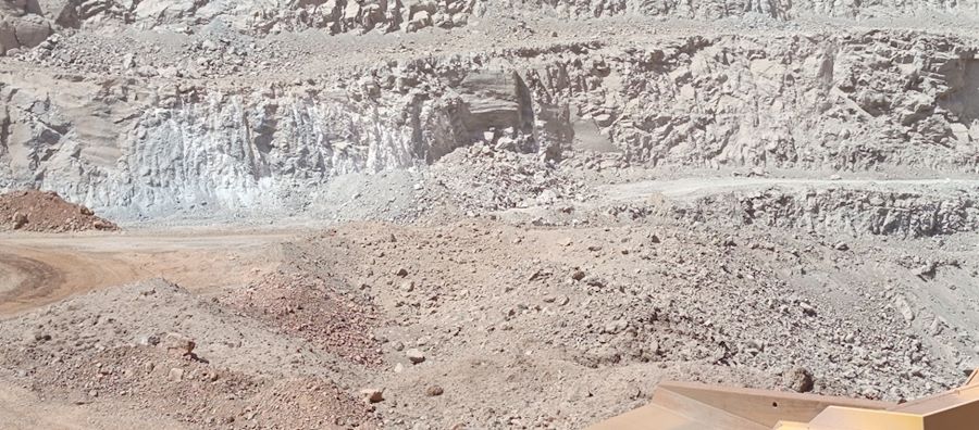 مواد سولفیدی آماده بارگیری معدن مهدی آباد