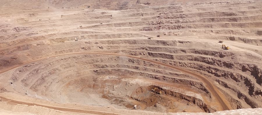 نمایی از پیت فعلی معدن - بازدید اختصاصی پیشران از معدن سرب و روی مهدی آباد